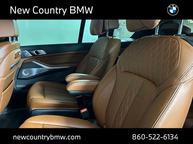 Used 2025 BMW ALPINA XB7 image 26