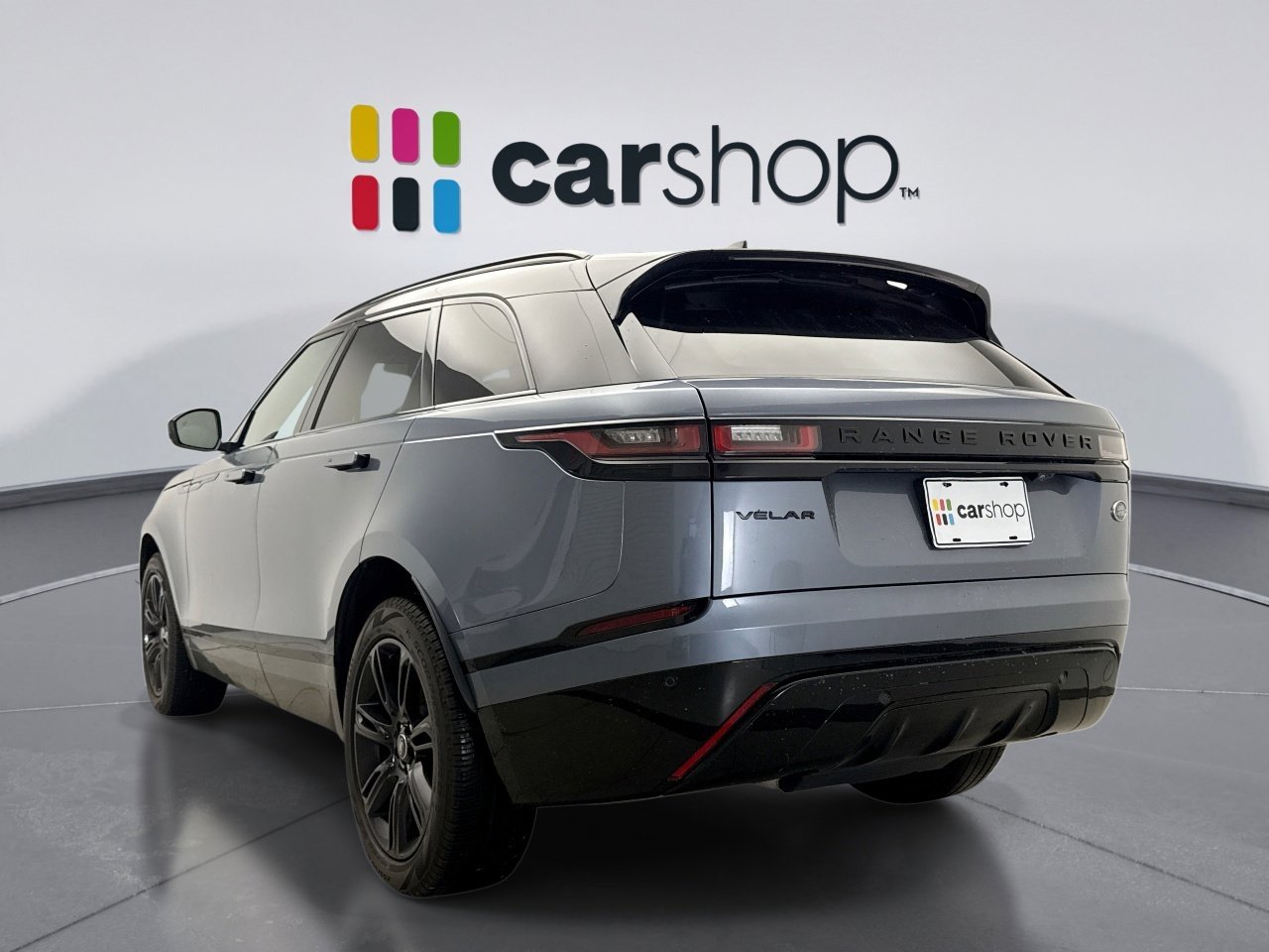 Used 2023 Land Rover Range Rover Velar R-Dynamic S image 3