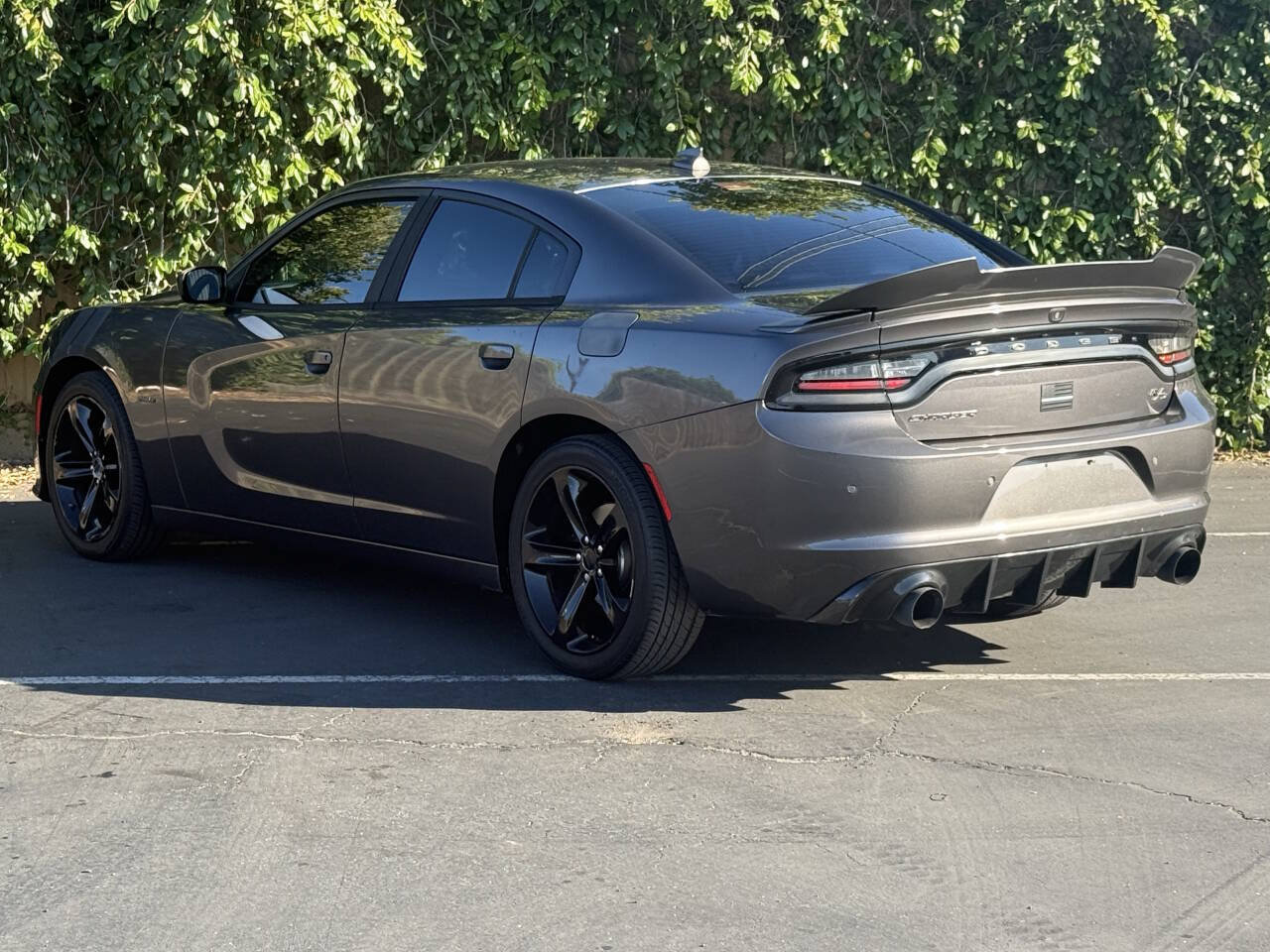 Used 2018 Dodge Charger R/T RWD image 8