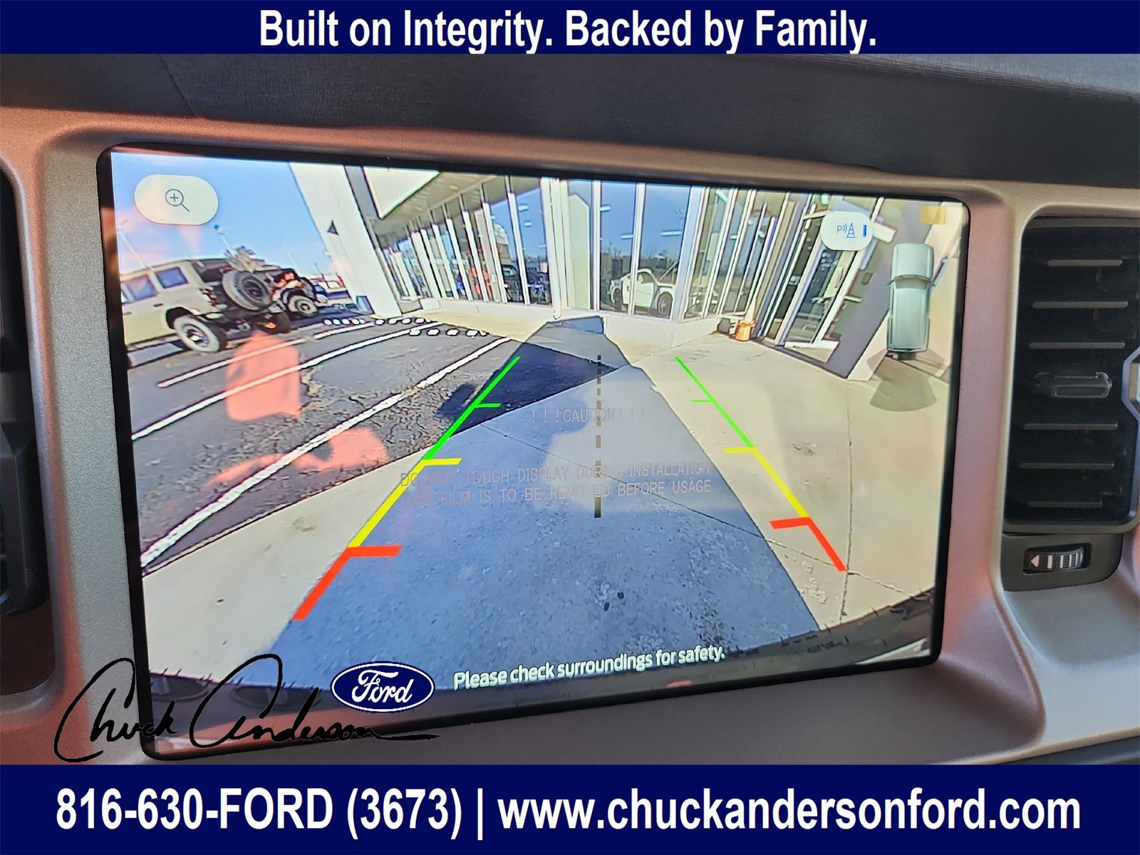 New 2025 Ford Bronco Outer Banks w/ Sasquatch Package image 17