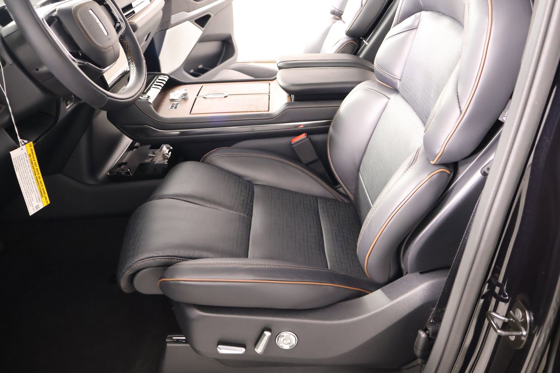 New 2026 Lincoln Navigator Black Label image 12