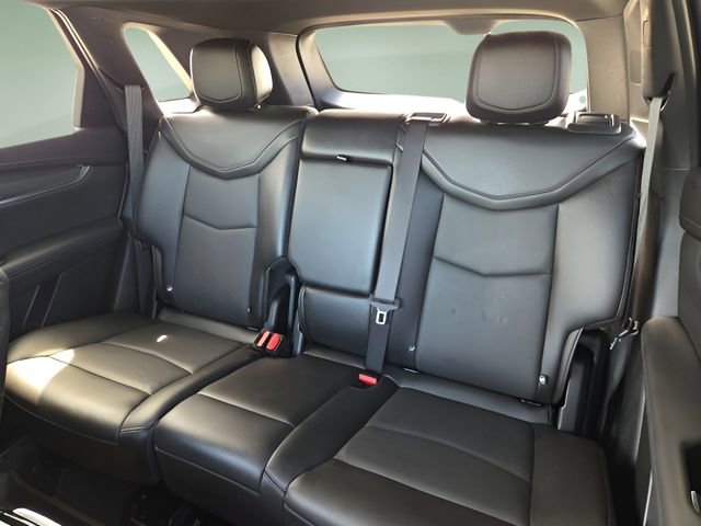 Used 2021 Cadillac XT5 Sportv w/ LPO, ONYX Package AWD/4WD image 13