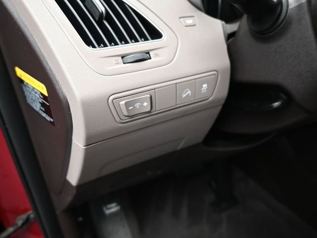 Used 2013 Hyundai Tucson GLS image 12