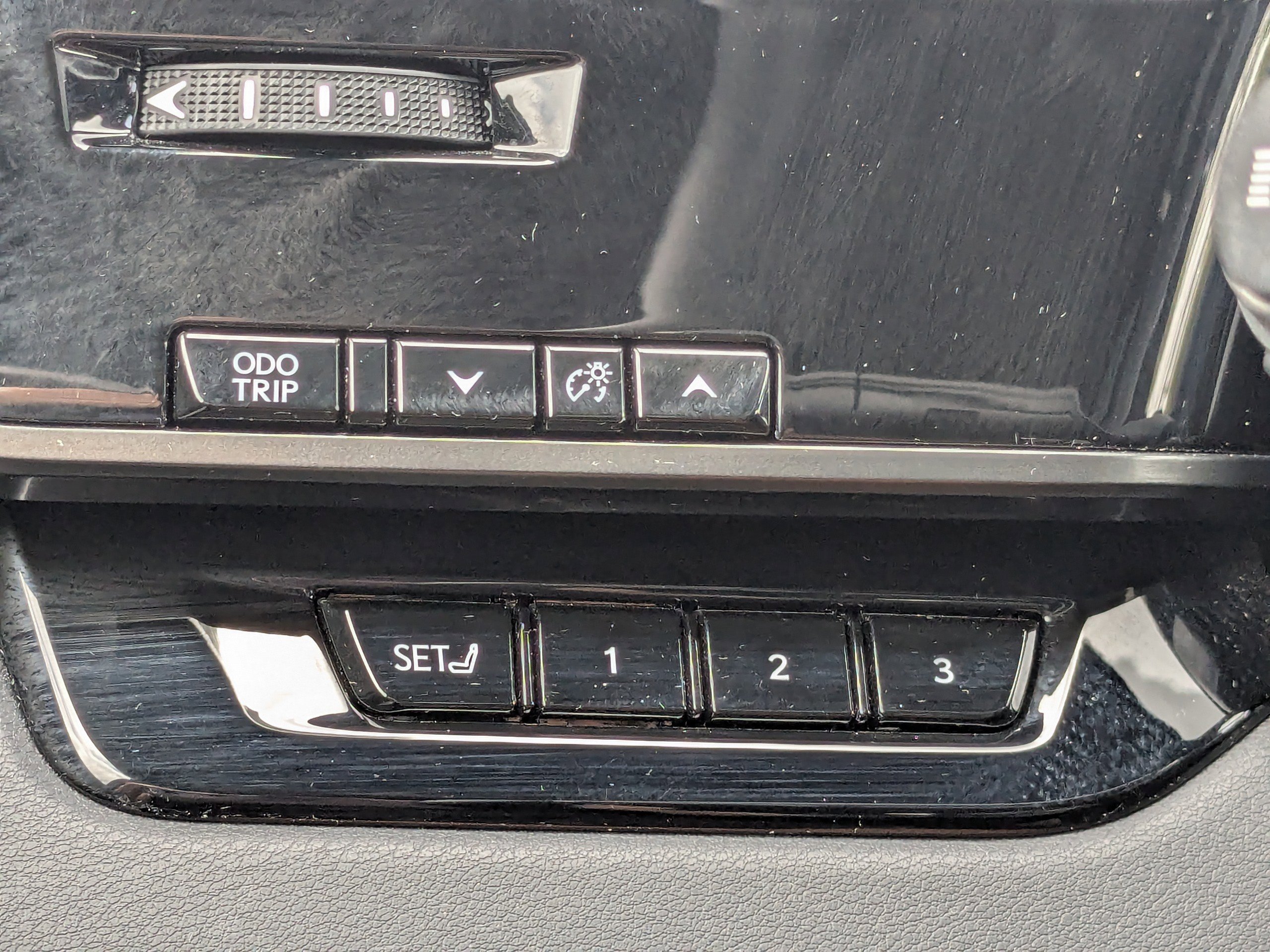 Used 2023 Lexus RX 350 Premium Plus w/ Cold Area Package image 29