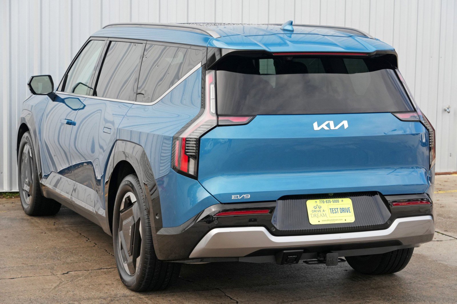 Used 2024 Kia EV9 Land image 56