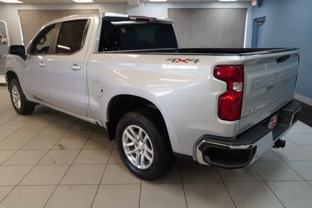 Used 2020 Chevrolet Silverado 1500 LT w/ All-Star Edition AWD/4WD image 11