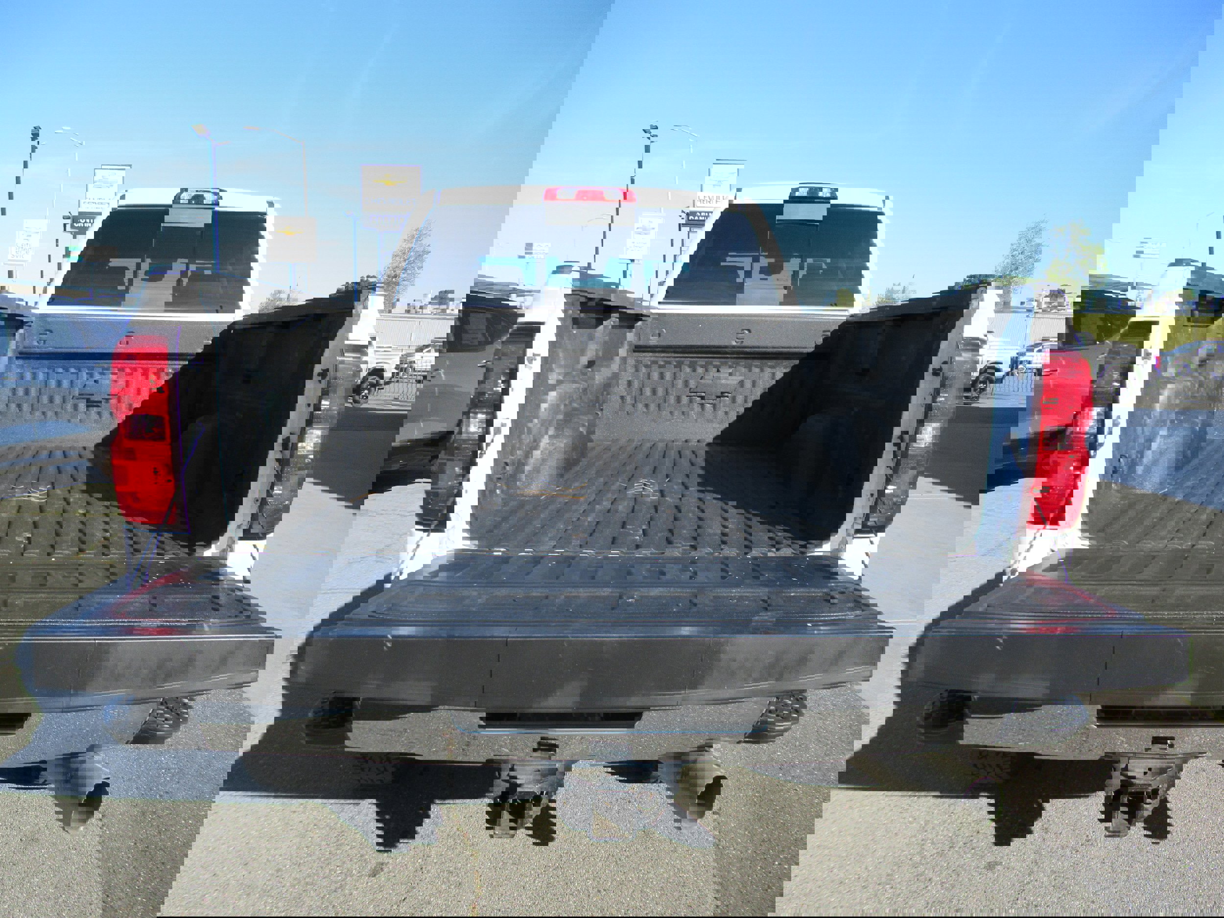 Used 2018 Chevrolet Silverado 2500 LTZ w/ Duramax Plus Package image 8