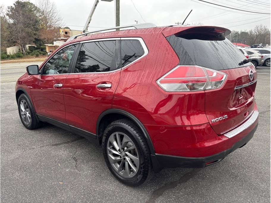 Used 2016 Nissan Rogue SL w/ SL Premium Package image 4