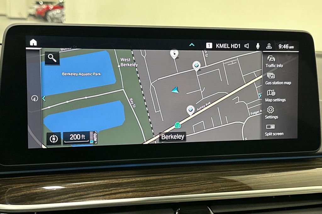 Used 2023 BMW 530e w/ Premium Package RWD image 21