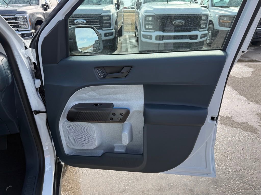 New 2026 Ford Maverick XLT image 17