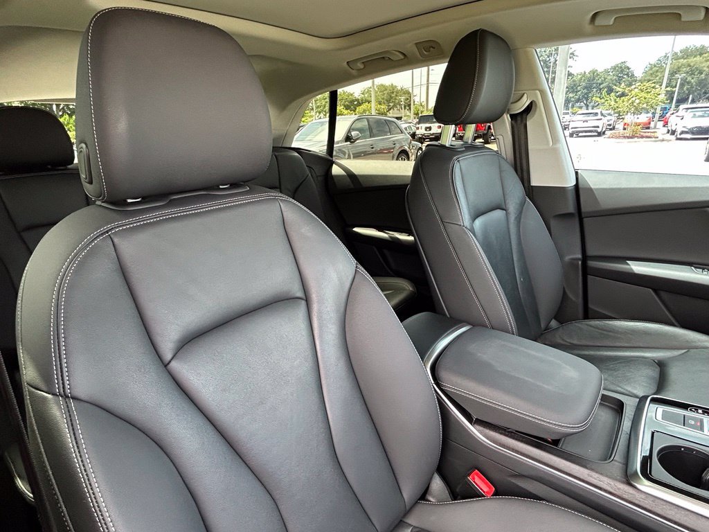 Used 2023 Audi Q8 Premium w/ Convenience Package AWD/4WD image 43