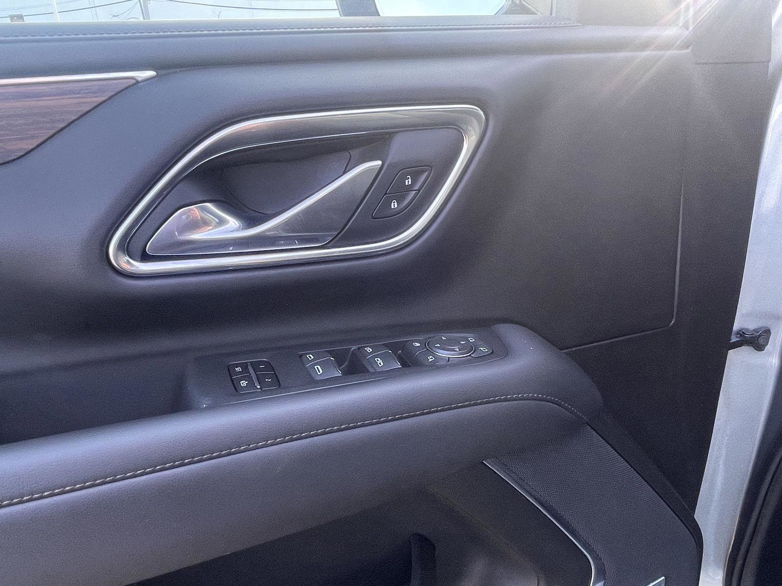 Used 2024 Chevrolet Tahoe High Country image 16