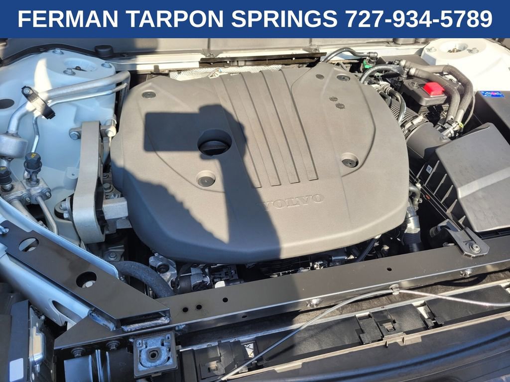 Certified 2025 Volvo XC60 B5 Ultra w/ Protection Package Premier image 21