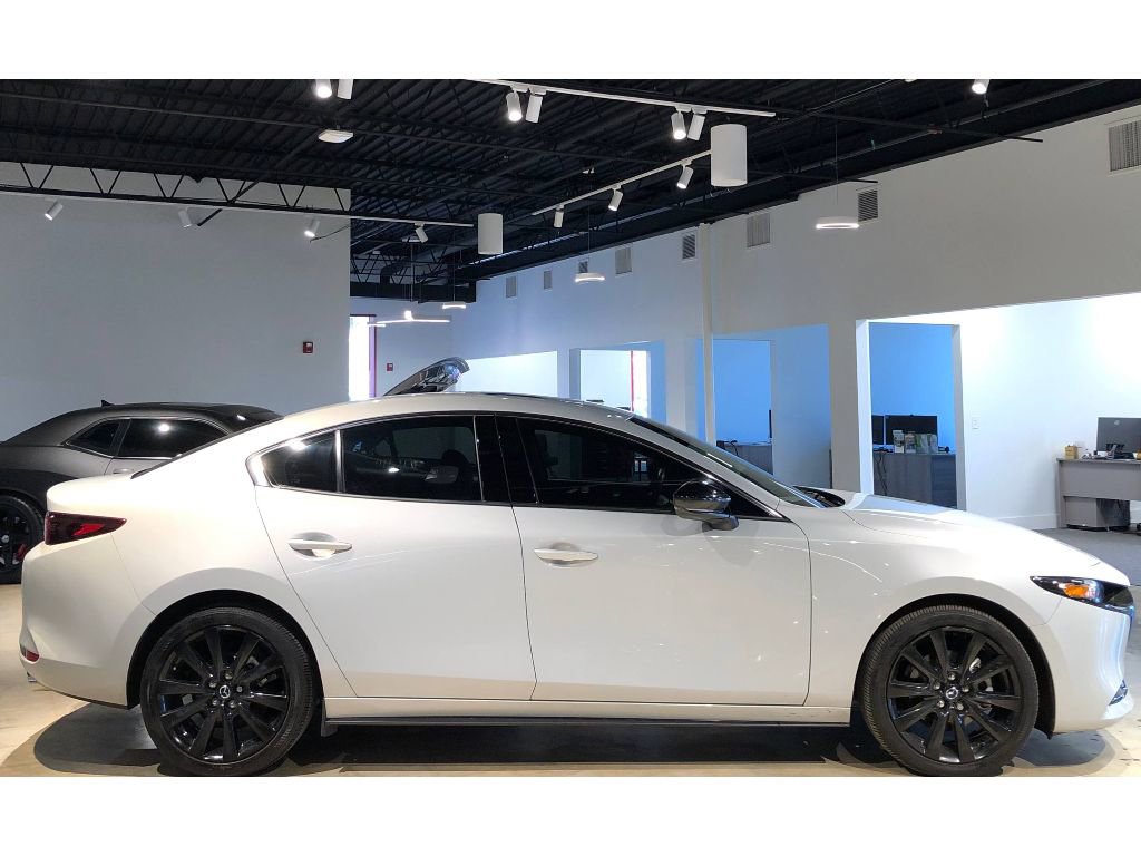 Used 2024 MAZDA MAZDA3 s image 8