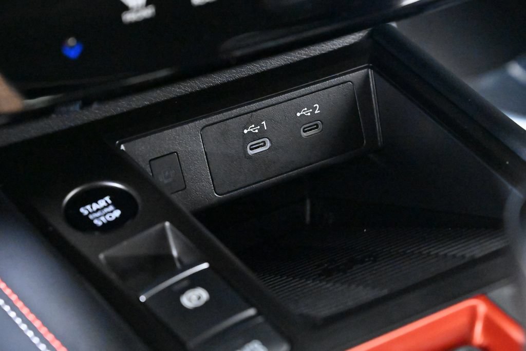 Certified 2025 Nissan Kicks SR AWD/4WD image 23