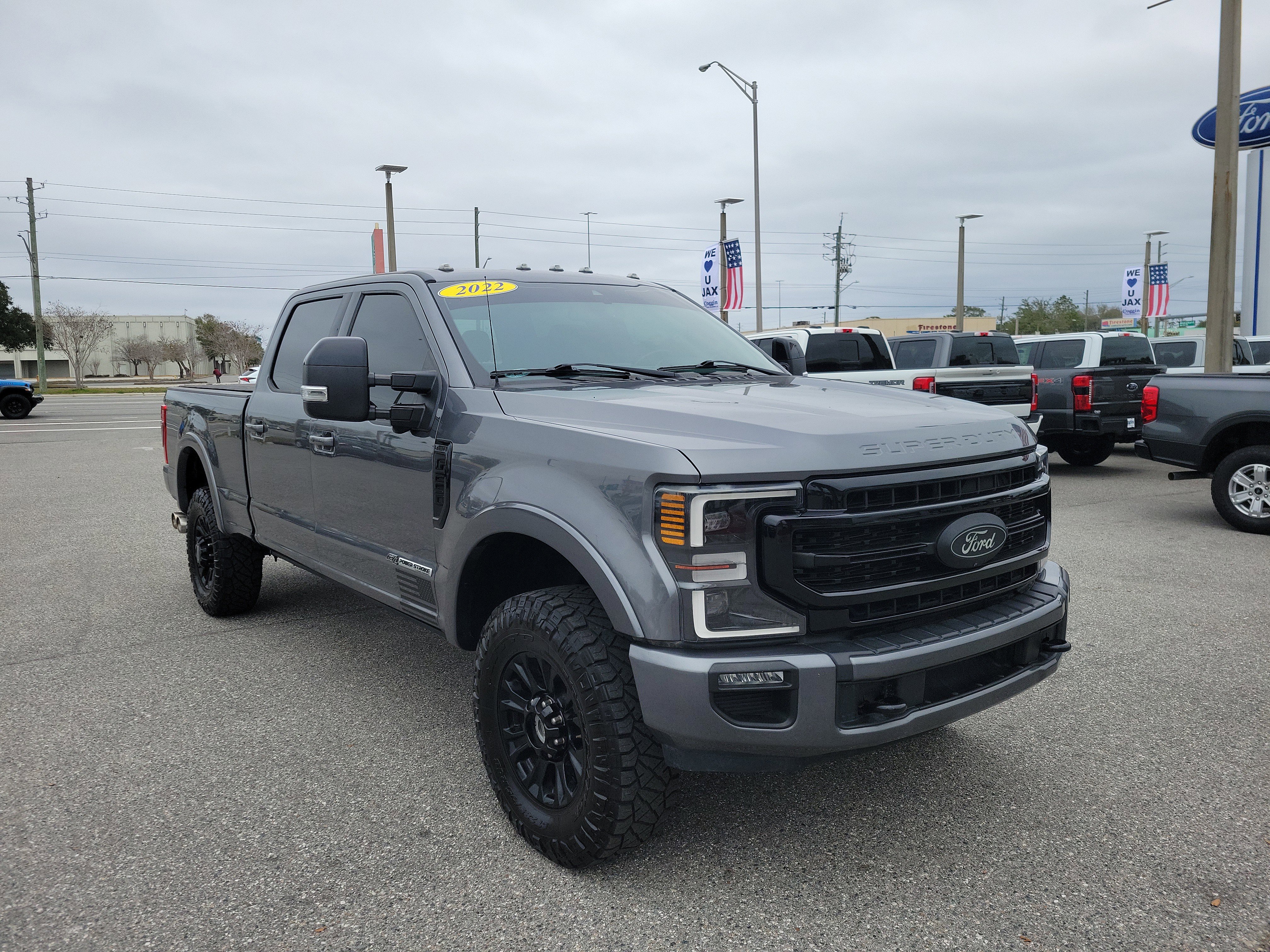 Certified 2022 Ford F250 Lariat w/ Tremor Off-Road Package image 4