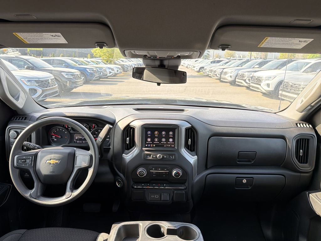 Used 2022 Chevrolet Silverado 1500 Custom AWD/4WD image 19