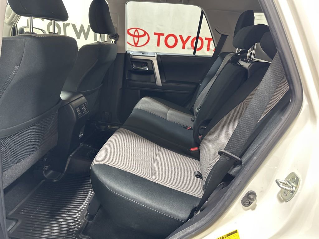 Used 2023 Toyota 4Runner SR5 AWD/4WD image 20