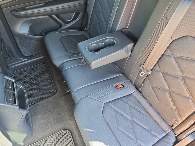 Used 2024 Volkswagen Atlas Cross Sport SE AWD/4WD image 35