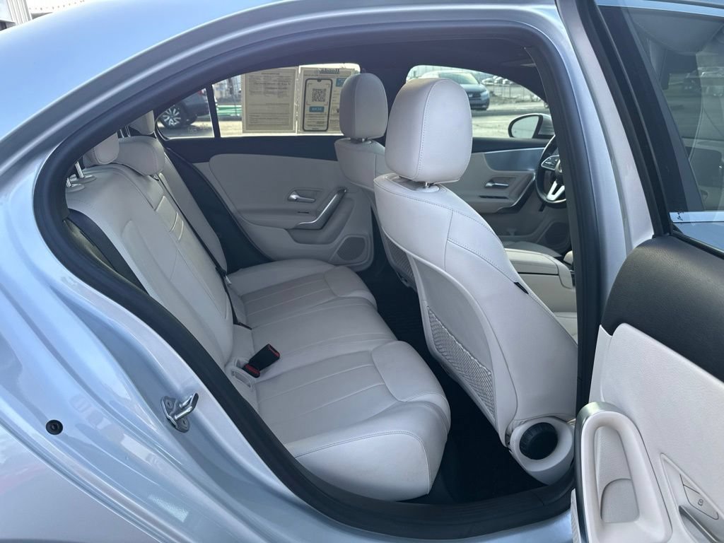 Used 2022 Mercedes-Benz A 220 image 38