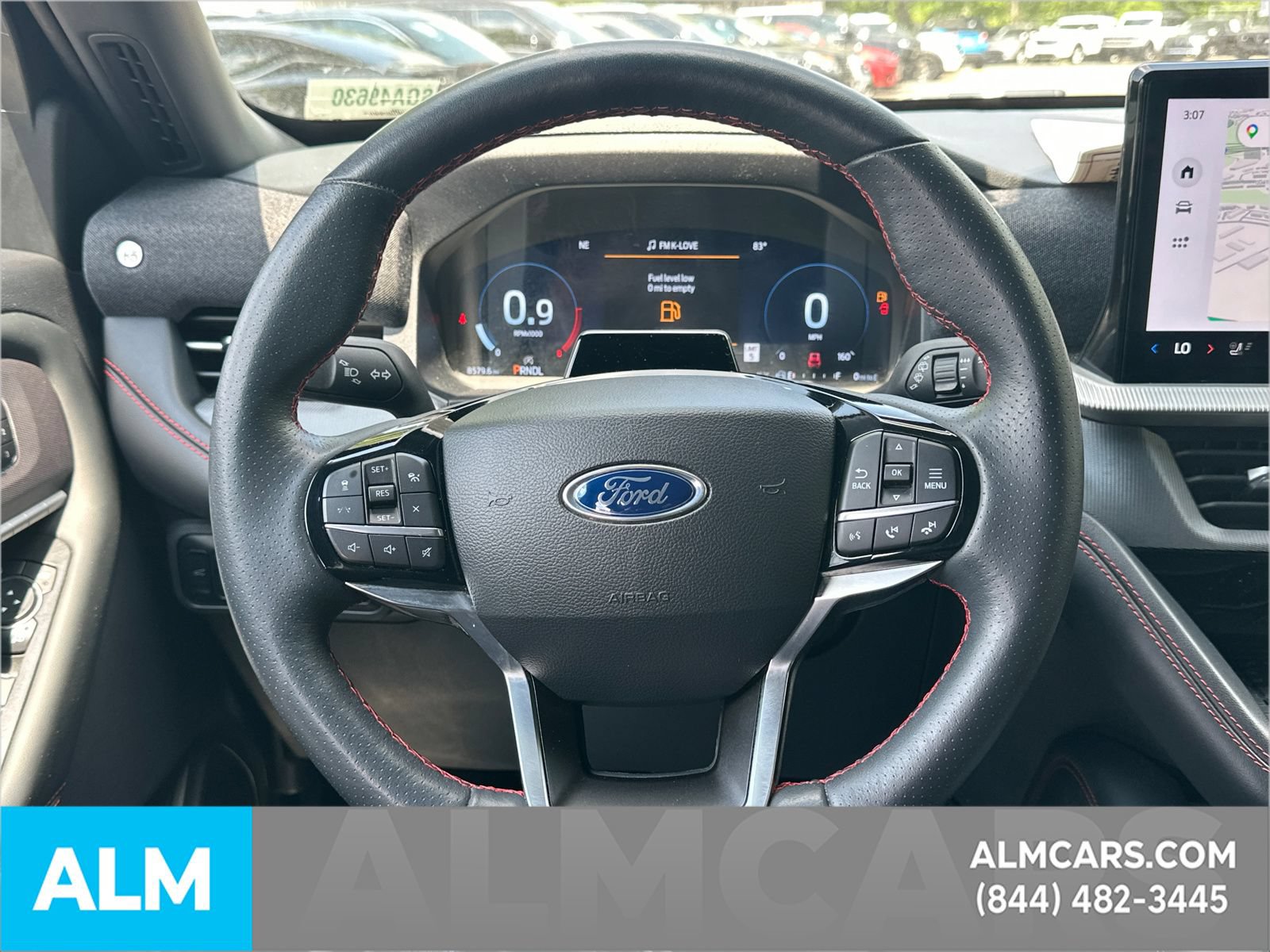 Used 2025 Ford Explorer ST-Line w/ Premium Package RWD image 28