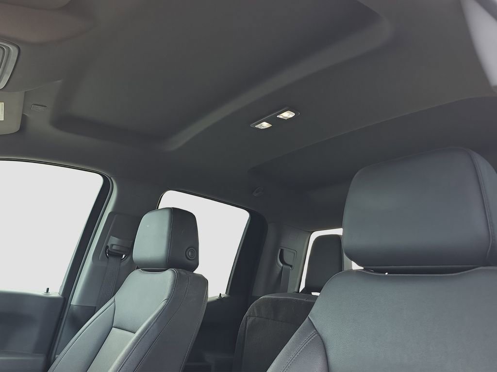 Used 2023 Chevrolet Silverado 1500 W/T w/ Trailering Package image 8