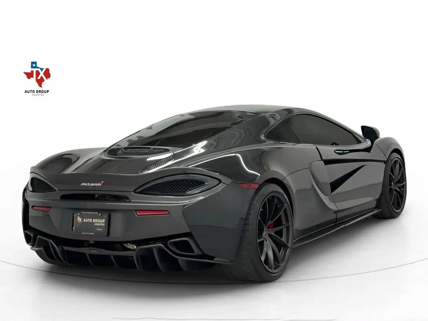 Used 2017 McLaren 570S RWD image 6