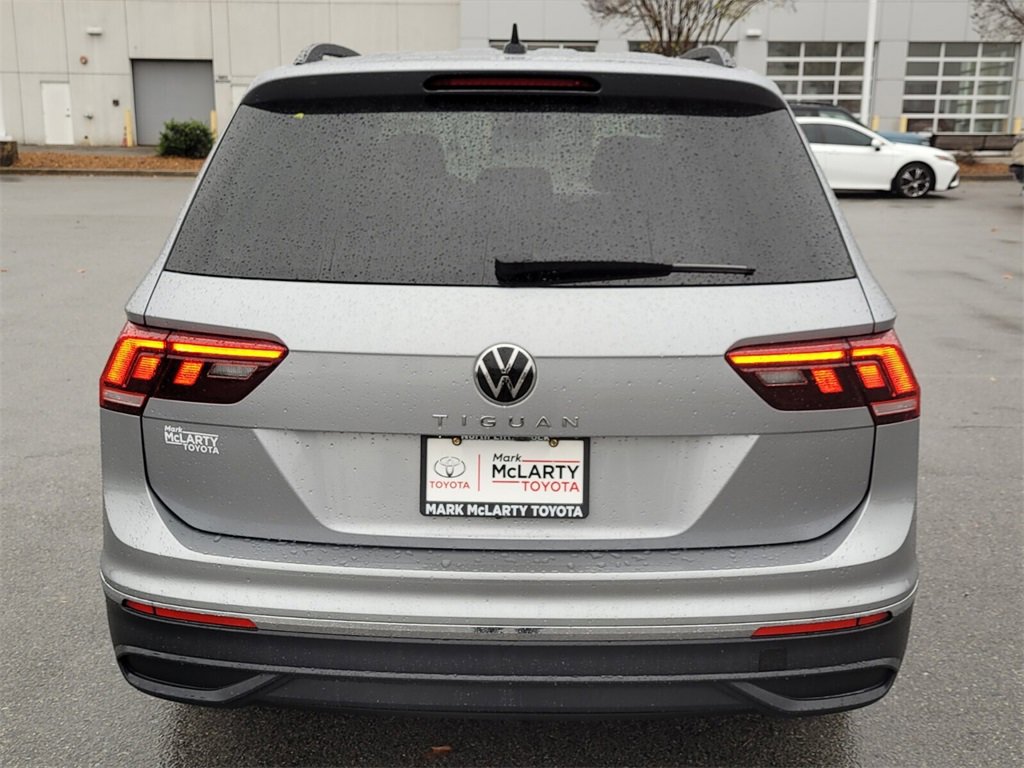 Used 2024 Volkswagen Tiguan S image 10