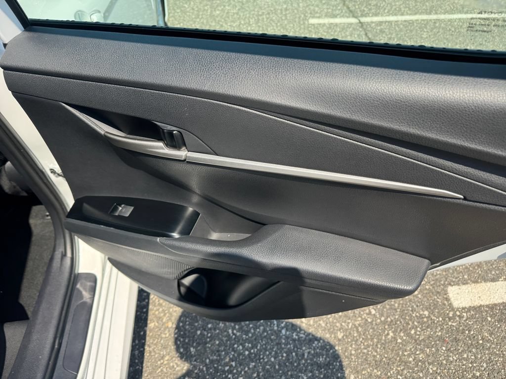 Used 2025 Toyota Camry LE FWD image 23