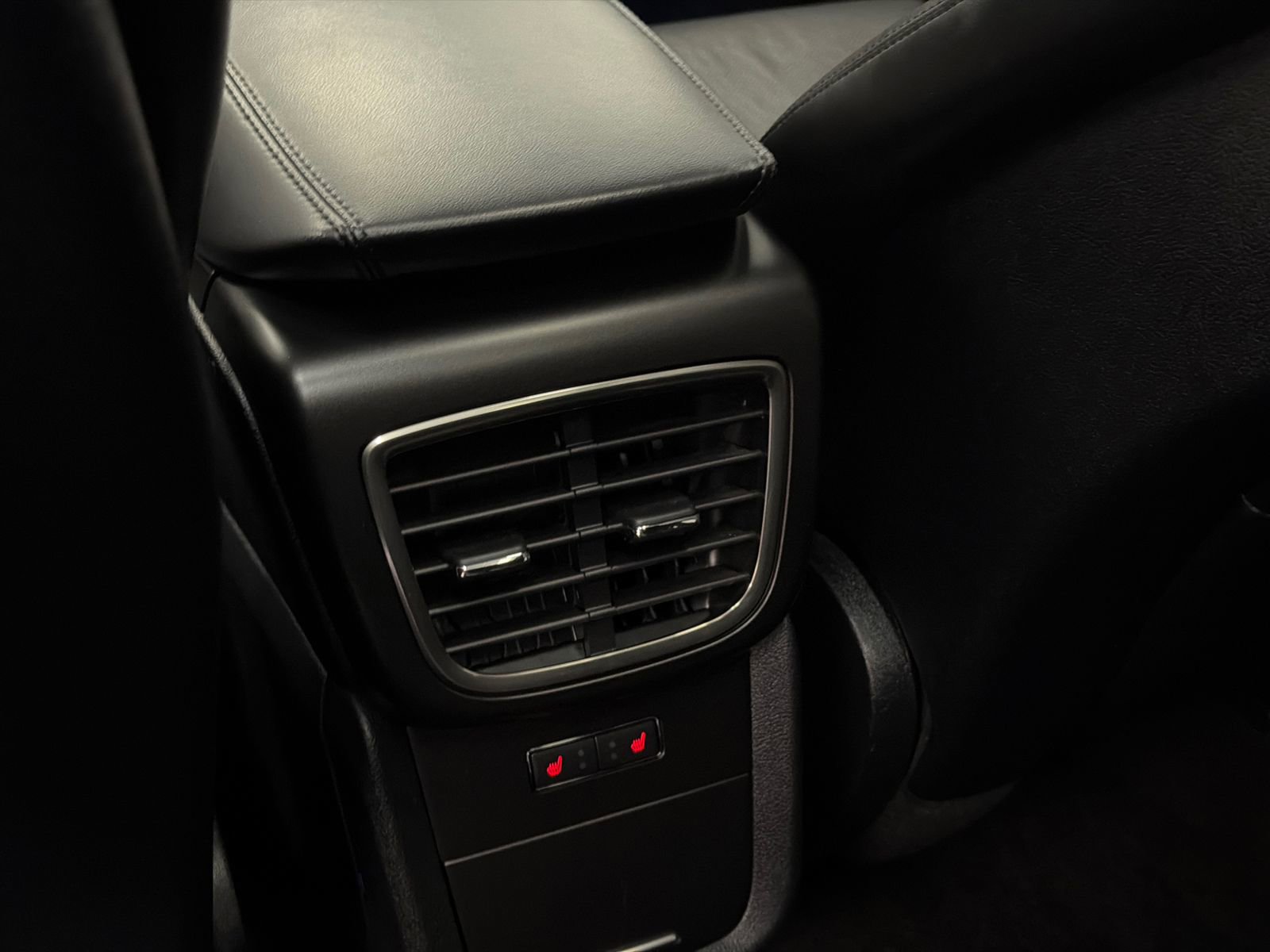 Used 2019 Lincoln Nautilus Reserve FWD image 19