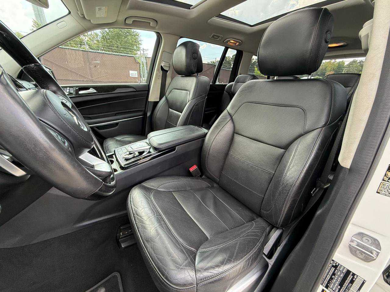 Used 2018 Mercedes-Benz GLS 550 4MATIC image 28