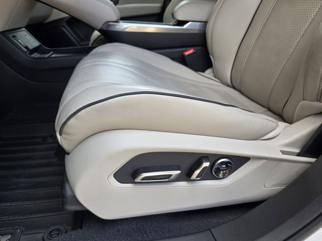 Used 2025 Acura RDX SH-AWD w/ Advance Package image 9