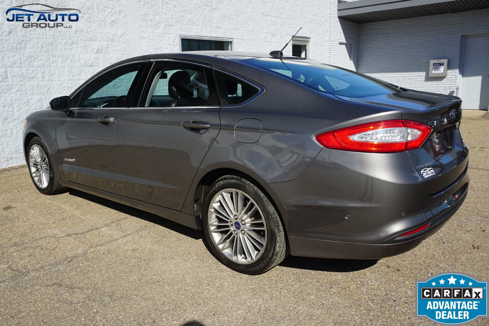 Used 2014 Ford Fusion SE w/ Equipment Group 502A image 8