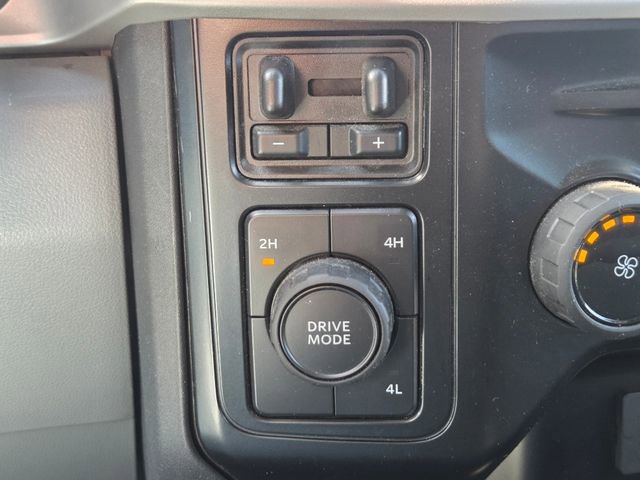 Used 2025 Ford F350 XLT AWD/4WD image 32