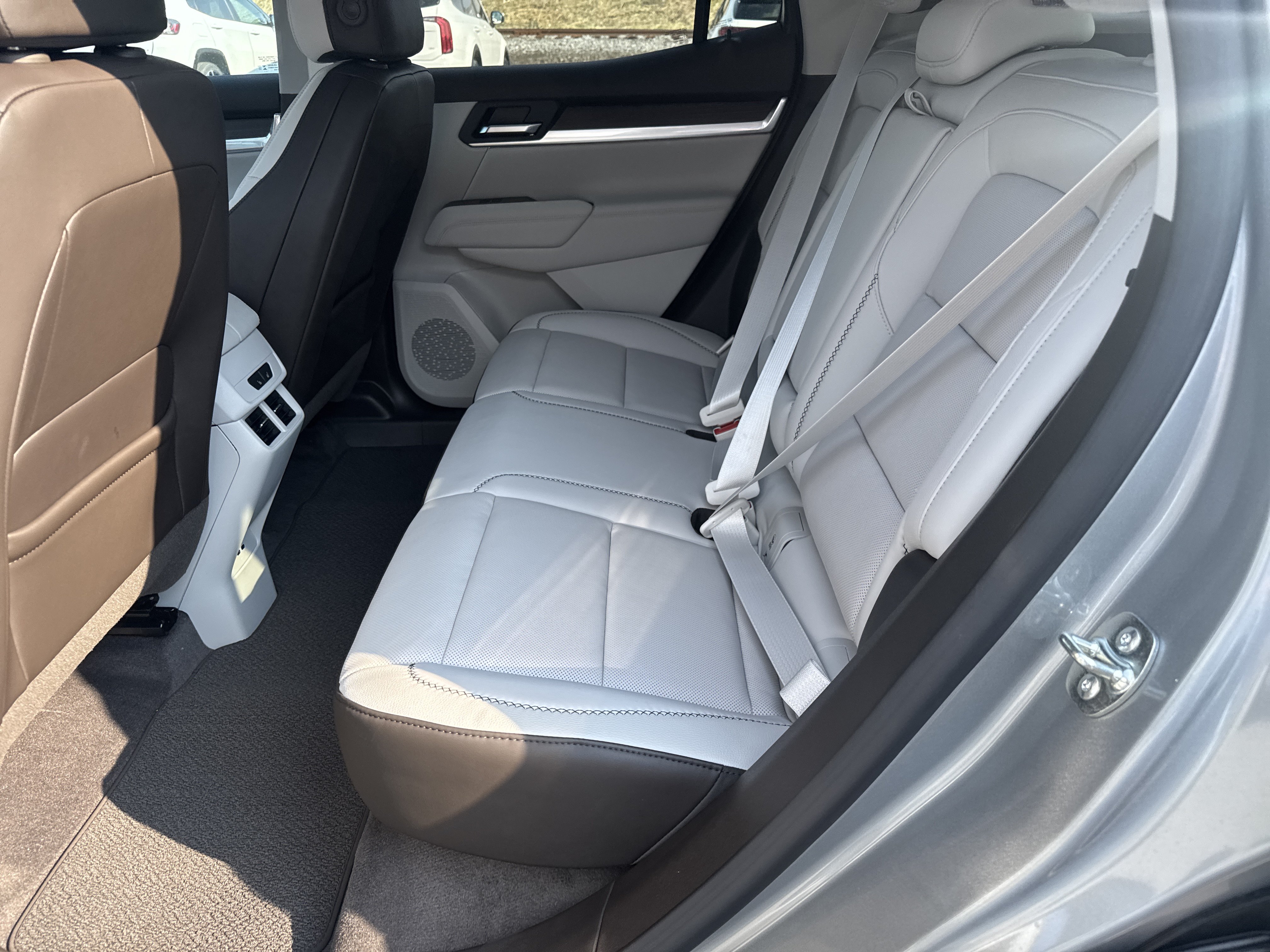 New 2027 GMC Terrain Denali AWD/4WD image 13