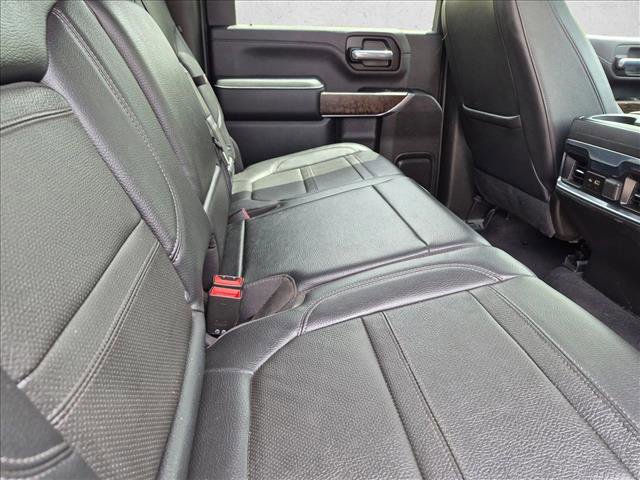 Used 2022 GMC Sierra 2500 Denali w/ Denali Ultimate Package AWD/4WD image 18