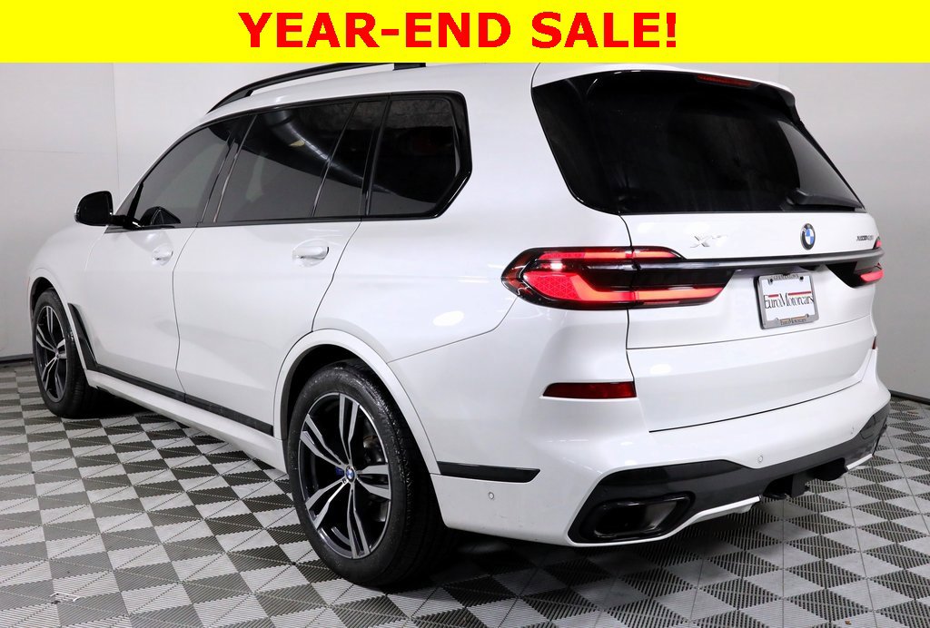 Used 2023 BMW X7 xDrive40i w/ Executive Package image 4