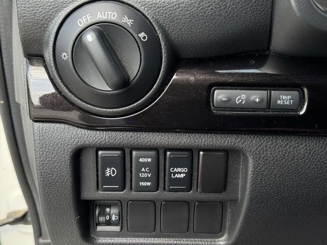 Used 2019 Nissan Titan SV w/ SV Convenience Package AWD/4WD image 24