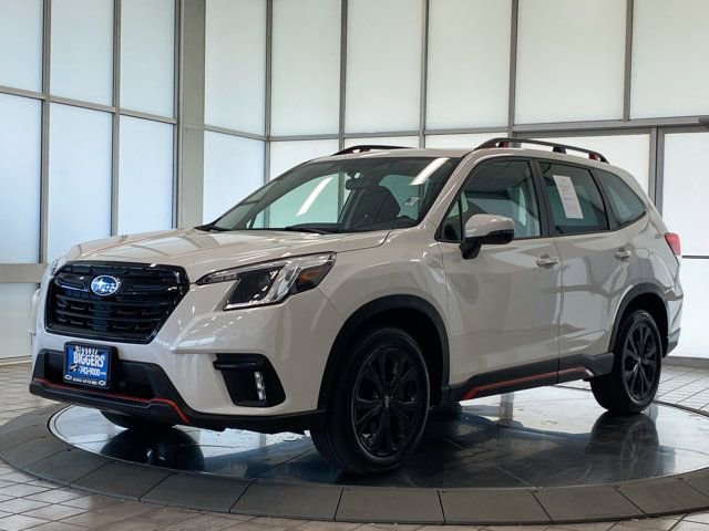 Used 2023 Subaru Forester Sport image 3
