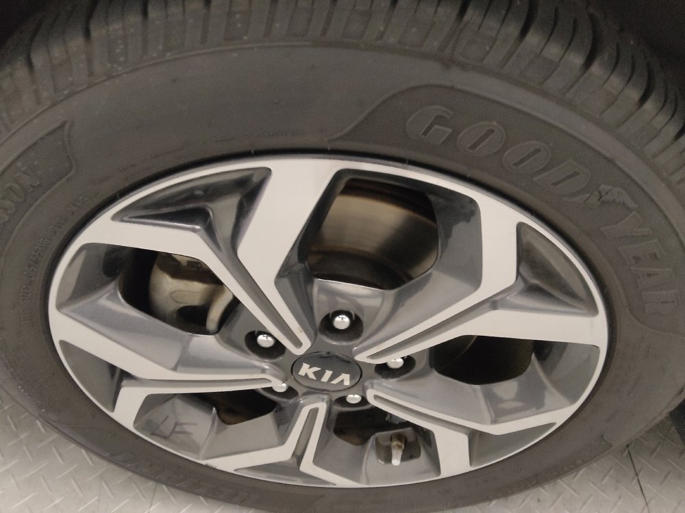 Used 2020 Kia Forte LXS image 31