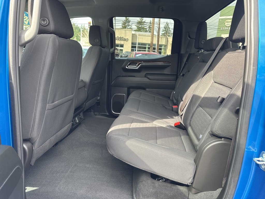 Used 2024 GMC Sierra 1500 Elevation w/ LPO, Elevation Black Package image 40