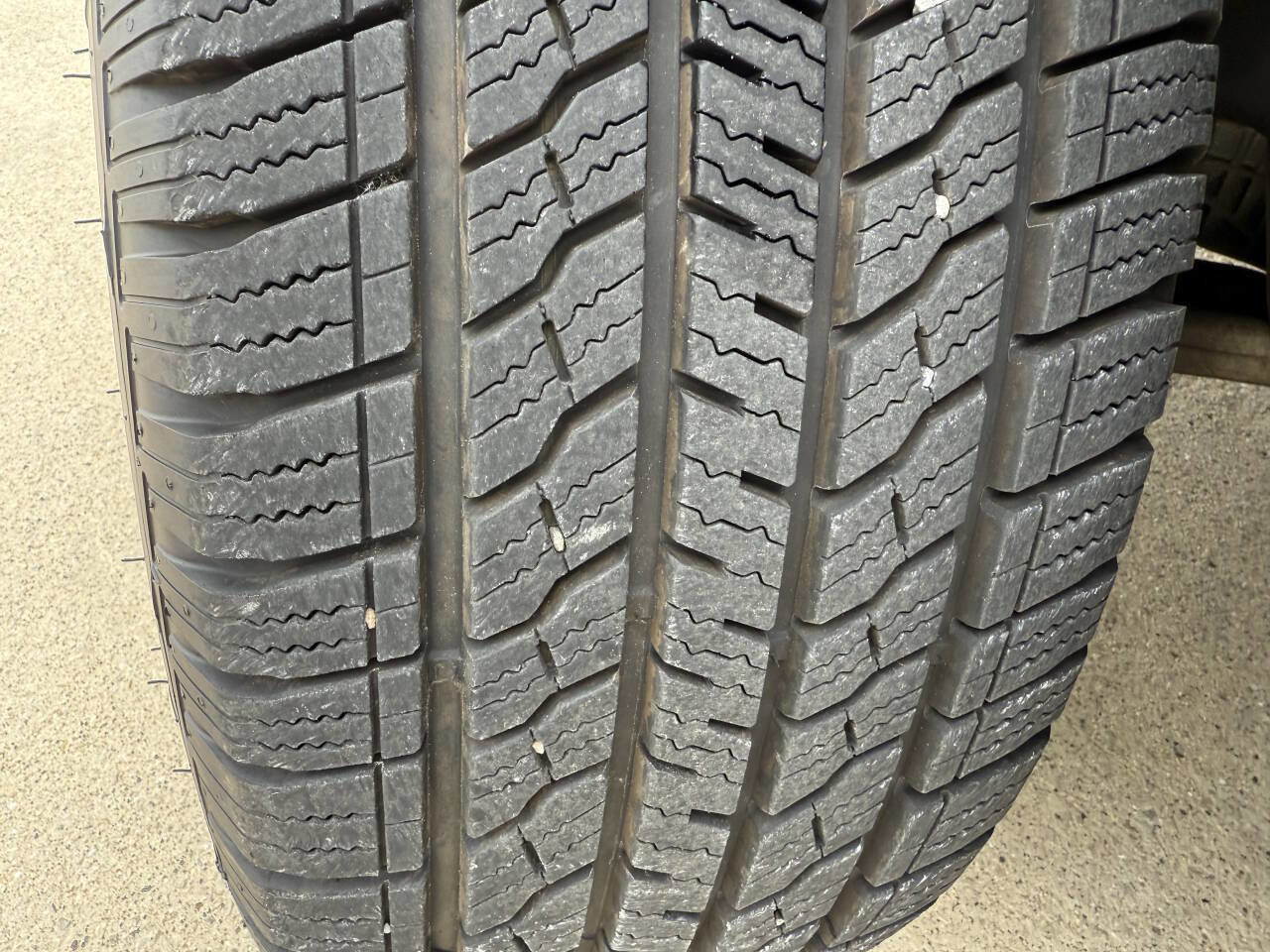 Used 2021 Jeep Grand Cherokee Laredo X image 15