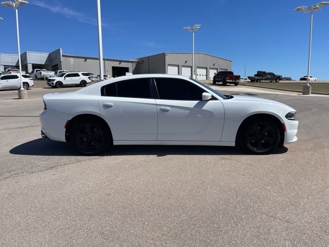 Used 2018 Dodge Charger SXT Plus image 4