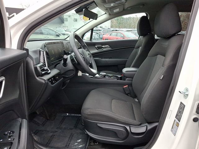 Certified 2024 Kia Sportage LX image 13