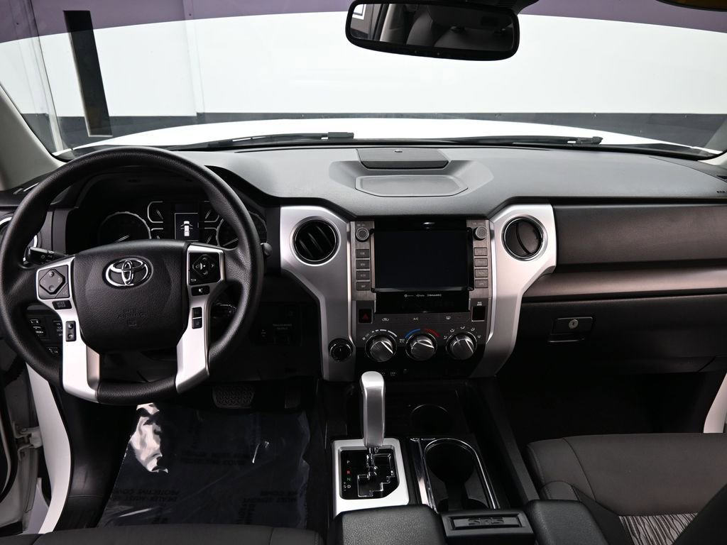 Used 2021 Toyota Tundra SR5 w/ SR5 Upgrade Package image 9