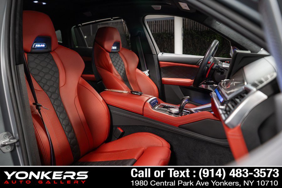 Used 2025 BMW X6 M Competition w/ Executive Package AWD/4WD image 39