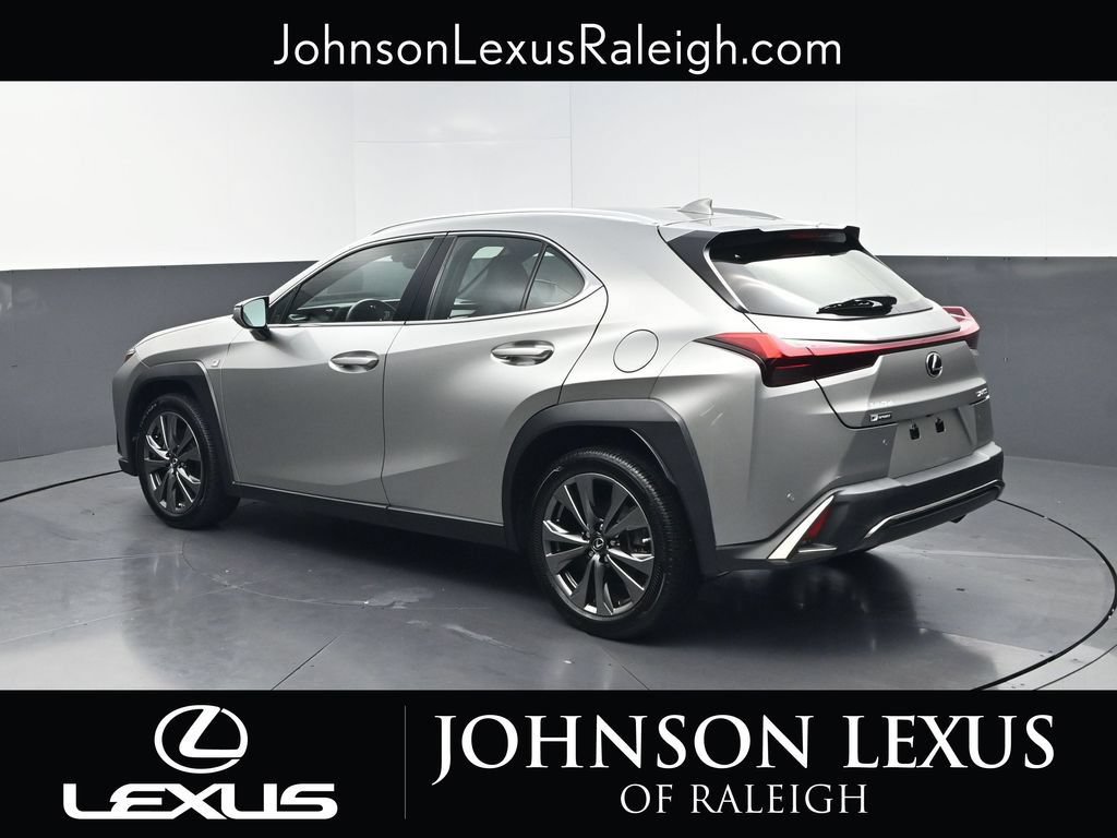 Used 2019 Lexus UX 200 F Sport w/ F Sport Premium Package FWD image 7