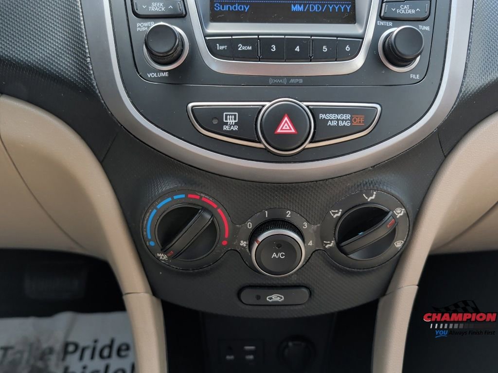 Used 2017 Hyundai Accent SE image 17