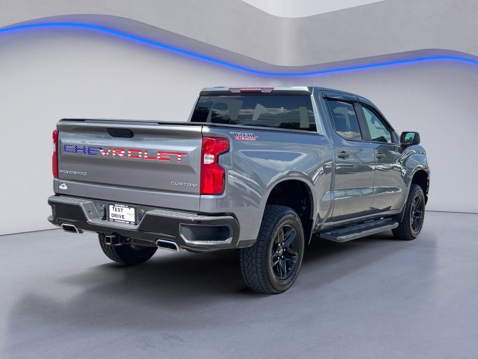 Used 2020 Chevrolet Silverado 1500 Custom Trail Boss w/ Custom Convenience Package image 3