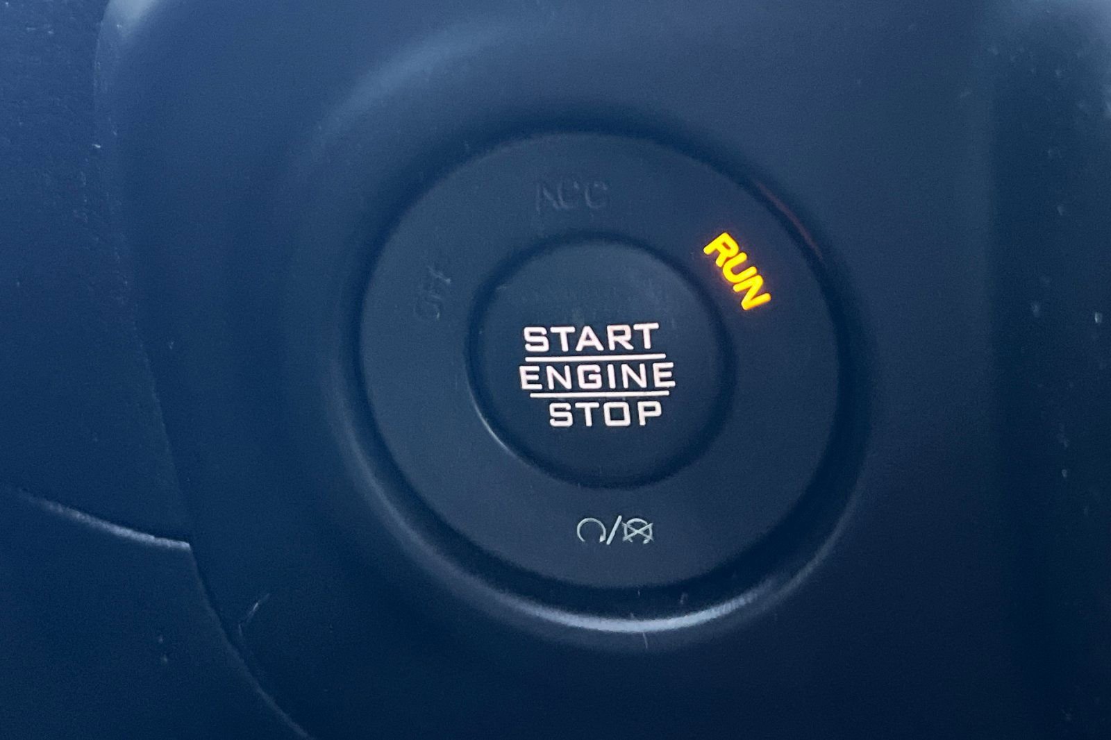 Used 2020 Jeep Gladiator Sport w/ Quick Order Package 24S image 19